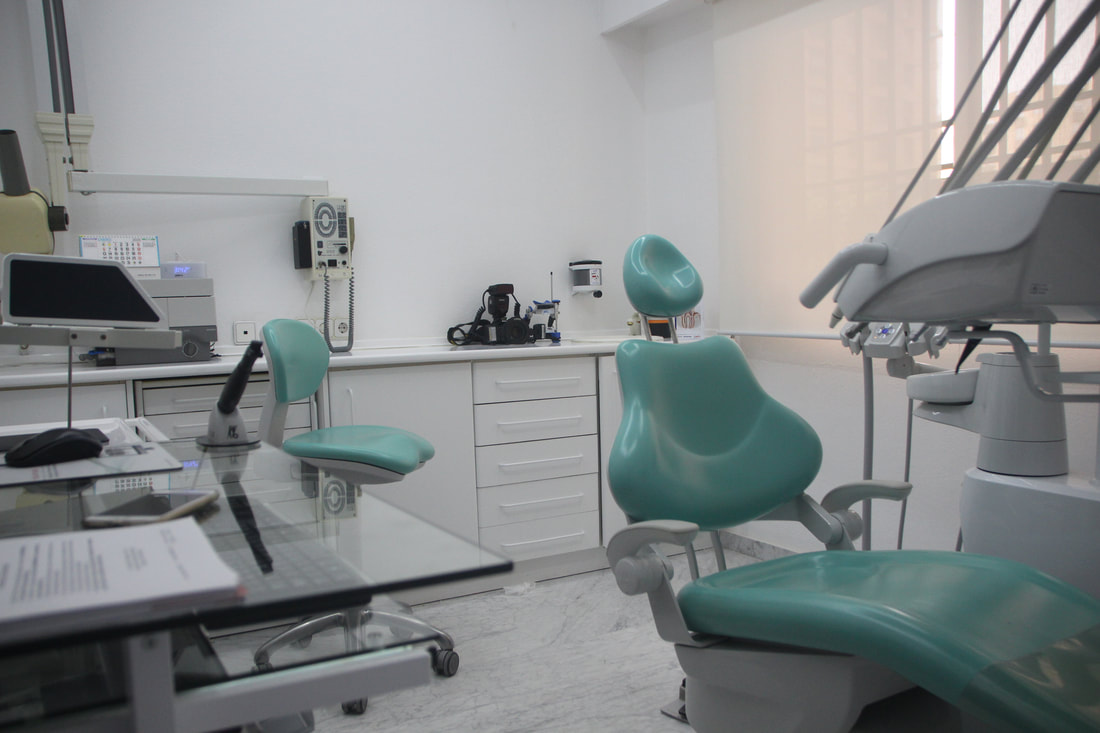 Clínica Dental Astolfi en Sevilla, especialistas en odontología general en i